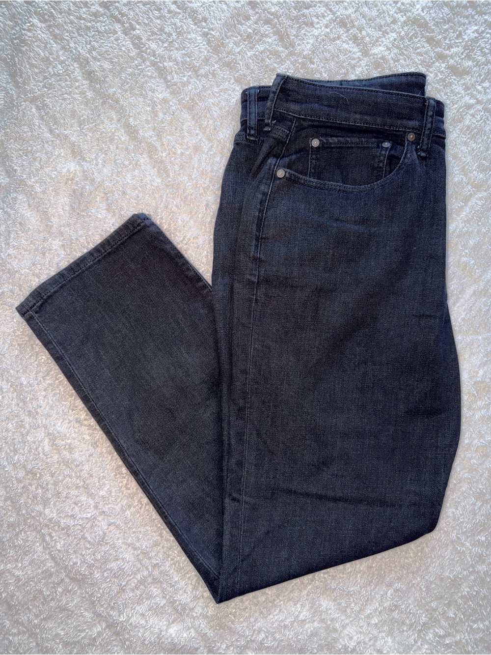 Lucky Brand 121 Slim Straight Black Jeans